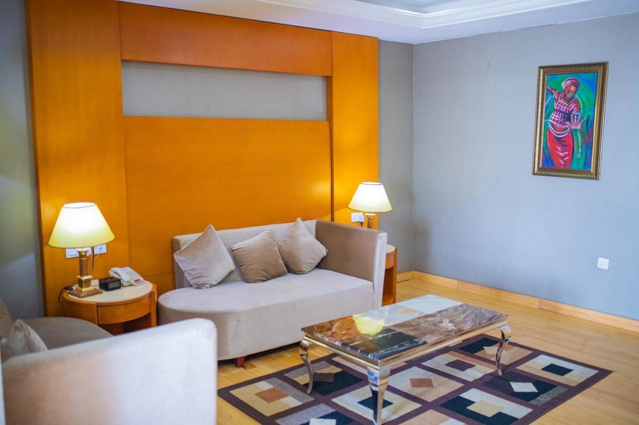 Hotel Sunshine Enugu 外观 照片